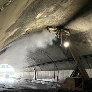 Die Baustelle nach dem Brand im Engelbergtunnel. 