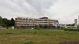 Das Krankenhaus in Herrenberg von außen. 