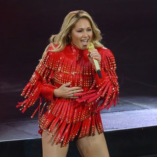 Helene Fischer bei ihrer Arena-Tour auf der Bühne