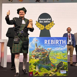 Reiner Knizia holte mit seinem Brettspiel "Rebirth" den Titel "Kennerspiel des Jahres 2026". Für ihn war es das Triple, er hat nun alle Preise in allen drei Kategorien der Jury "Spiel des Jahres" gewinnen können.
