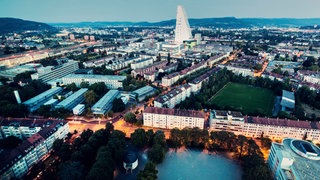 In Basel wird dieses Jahr der Eurovision Song Contest ESC stattfinden.