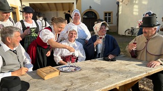 Der Theaterverein Zeitschleuse: in Riedern am Wald spielt ein großes Freilufttheater 