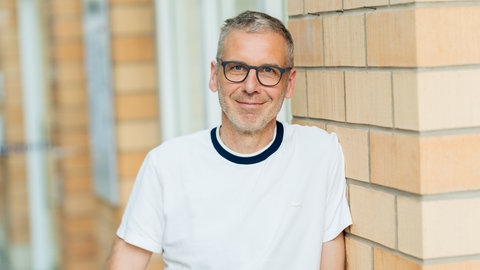 Stefan Schlegel arbeitet als Reporter im SWR Studio Freiburg.