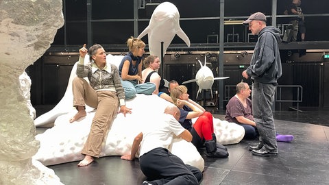 Generalprobe des Musicals "Wasserwelt". Das Stadttheater Freiburg startet in seine neue Spielzeit.