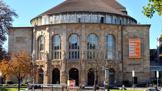 Das Stadttheater in Freiburg startet in seine neue Spielzeit mit einem neuen Intendanten. (Archiv)