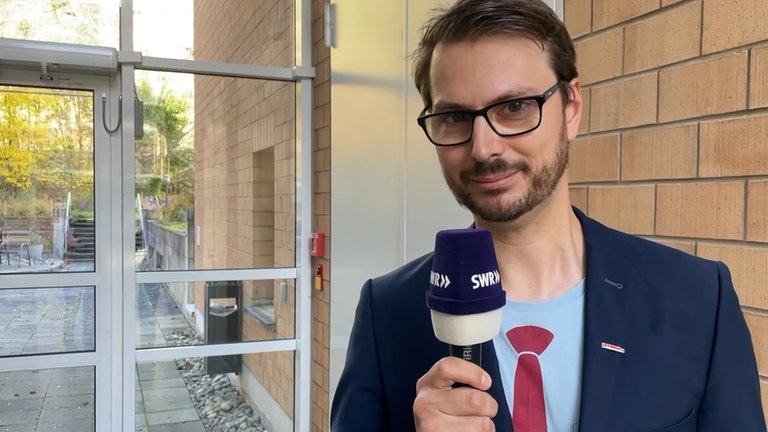 Martin Borgmann will mit der Unterstützung von Die PARTEI Freiburgs neuer Oberbürgermeister werden.