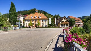 Rathaus und Touristinfo in Oberwolfach