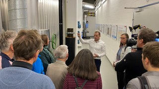 Besuch beim Wärmeverbund Riehen - Exkursion des PopUp Studios Lörrach zum Thema Wärmewende 