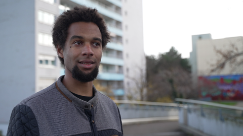 Für diesen Freiburger steht fest: Er will auf jeden Fall den Wehrdienst verweigern.