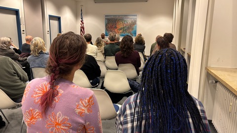 Podiumsdiskussion im Carl-Schurz-Haus zur Lage in Amerika