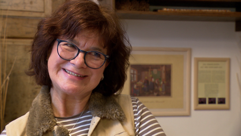 Ingrid Schyle (62) ist Erste Vorsitzende des Fördervereins Schwarzwälder Strohmanufactur Schonach.