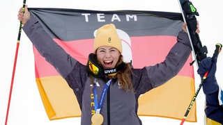 Die 29-jährige Schwarzwälderin Daniela Maier hat den Final-Lauf im Skicross dominiert und so die Goldmedaille gewonnen.
