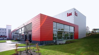 Das Firmengebäude des Waffenherstellers Heckler & Koch am Stammsitz in Oberndorf am Neckar