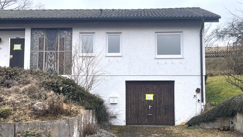 Dieses Haus in Tuttlingen-Nendingen mit großem Garten wird online zum Verkauf angeboten.
