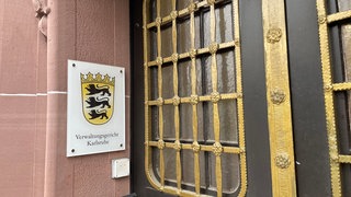 Am Verwaltungsgericht Karlsruhe ging es am Dienstag um die für ungültig erklärte Bürgermeisterwahl in Alpirsbach im Kreis Freudenstadt. Die Frage: Hat der gewählte Sven Christmann seine Wähler getäuscht?