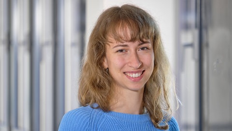 Lisamarie Haas Baum ist Reporterin für Hörfunk, Online und Fernsehen beim SWR im Studio Tübingen.