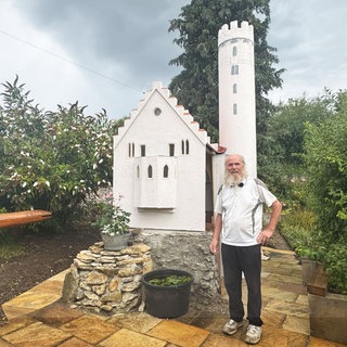 Schloß Lichtenstein im Maßstab 1:10 mit Maler Johann Hölz