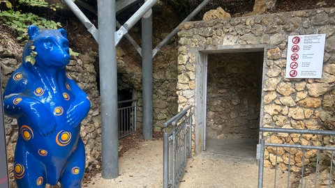 Der Eingang zur Bärenhöhle in Sonnenbühl-Erpfingen.