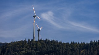 Windkraftanlagen in Horb vom Tisch