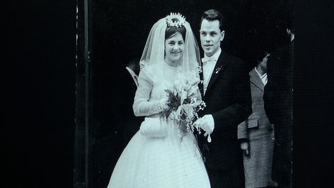 Ein Hochzeitsfoto: Inge und Karl-Heinz Wittmann sind seit 65 Jahren verheiratet. 