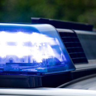 Polizei hat die Ermittlungen nach dem gewaltsamen Vorfall gegen Wahlkampf-Helfer der AfD in Tübingen aufgenommen.