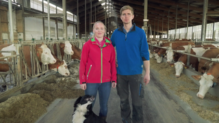 Sarah und Felix Schwenk bewirten den Benzinger Hof im Nordschwarzwald. Die ARD-Reportage "Bundesvibe" begleitet Familien, die die gestiegenen Energie- und Lebenshaltungskosten spüren. 