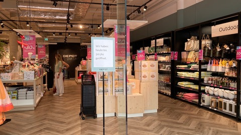 Bis 14 Uhr geöffnet: Viele Läden in der Ulmer Innenstadt schließen an Schwörmontag früher. 