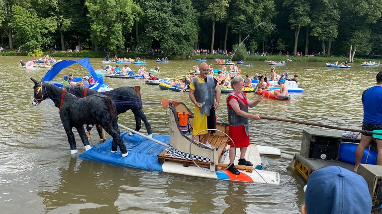 Das Nabada am Schwörmontag in Ulm