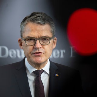Roderich Kiesewetter von der CDU hat an der Abstimmung nicht teilgenommen.