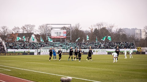Im Donaustadion Ulm kann gebaut werden: Die Stehplatzkurven kommen in der jetzigen Form weg und werden neu gebaut.