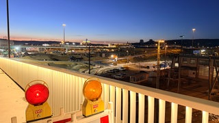 Die Baustelle an der B10 in Ulm. Autofahrer können die kommenden vier Jahre auf ihr nicht mehr stadteinwärts fahren. Was sie jetzt wissen müssen.