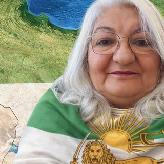 Afsaneh Holstein-Tabatabai ist gebürtige Iranerin und lebt seit fast 50 Jahren in Ulm.