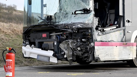 Beschädigter Bus