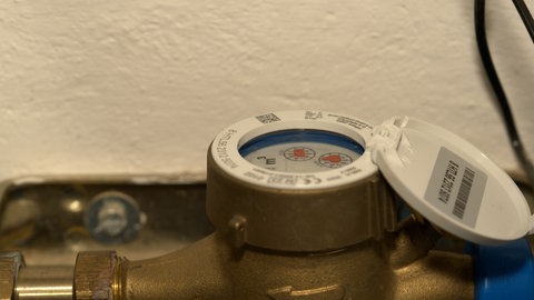 Dieser Wasserzähler ist ein Grund für das Chaos bei den Abrechnungen der Stadtwerke Aalen. Nach dem Tausch wurde die neue Zählernummer nicht ins System übernommen. 