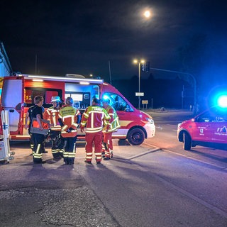 Wegen des Gasaustritts in Amstetten (Alb-Donau-Kreis) wurden mehrere Häuser geräumt und die B10 gesperrt.