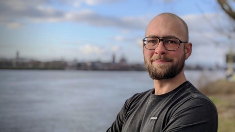 Tim Stobbe ist Redakteur bei SWR Aktuell in Rheinland-Pfalz