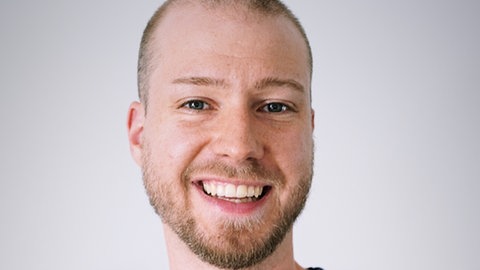 David Kirchgeßner ist Redakteur bei SWR Kultur in Rheinland-Pfalz.