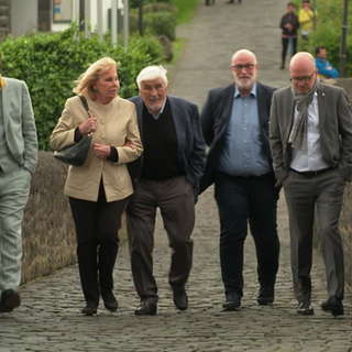 Der Schauspieler Mario Adorf besucht die Burgfestspiele in seiner Heimatstadt Mayen.