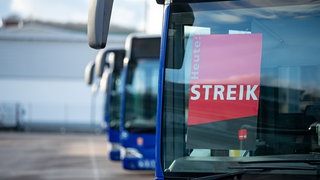 Auch in Trier streiken jetzt die Fahrer privater Busunternehmen. Aufgerufen dazu hat die Gewerkschaft ver.di.