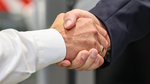 Einige Ministerien in RLP haben bei Stellenbesetzungen und Beförderungen "rechtliche Vorgaben nicht immer beachtet", rügt der Landesrechnungshof.