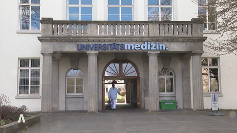 Eingang der Uni-Medizin Mainz