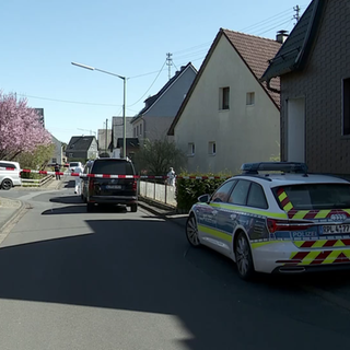 Polizeiabsperrung am Tatort