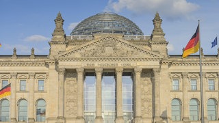 Reichstagsgebäude in Berlin - Bundespolitik