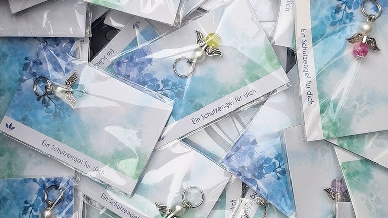 Gebastelte "Mutmachengelchen" von Yvonne Bohrer.