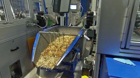 Das Metallwerk Elisenhütte GmbH - kurz MEN - in Nassau ist eine der größten Munitionsfabriken in Deutschland.  Die Entwicklung, Produktion und Vertrieb von kleinkalibriger Munition ist der Schwerpunkt. MEN ist Teil der Rüstungsindustrie in Rheinland-Pfalz.