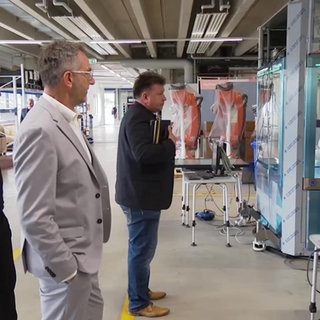 Drei Mitarbeiter eines Unternehmens aus dem Westerwald