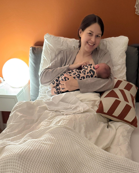 Eva aus dem Donnersbergkreis kennt das Gefühl, wenn man auf eine Blutspende angewiesen ist. Nach der Geburt ihres Kindes hat sie viel Blut verloren. Seit diesem Erlebnis liegt das Thema Blutspende der 31-Jährigen am Herzen.