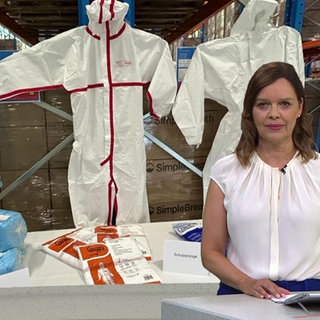Nachrichtensprecherin Anke Neuzerling