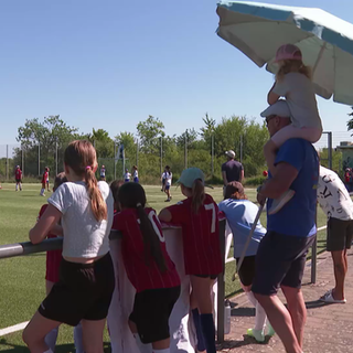 Zuschauer bei einem Fußballspiel