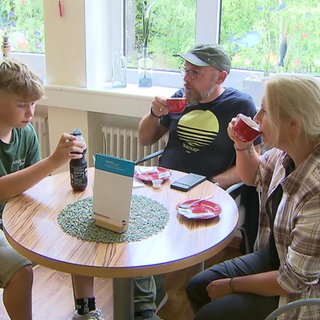 Familie in einer Jugendherberge